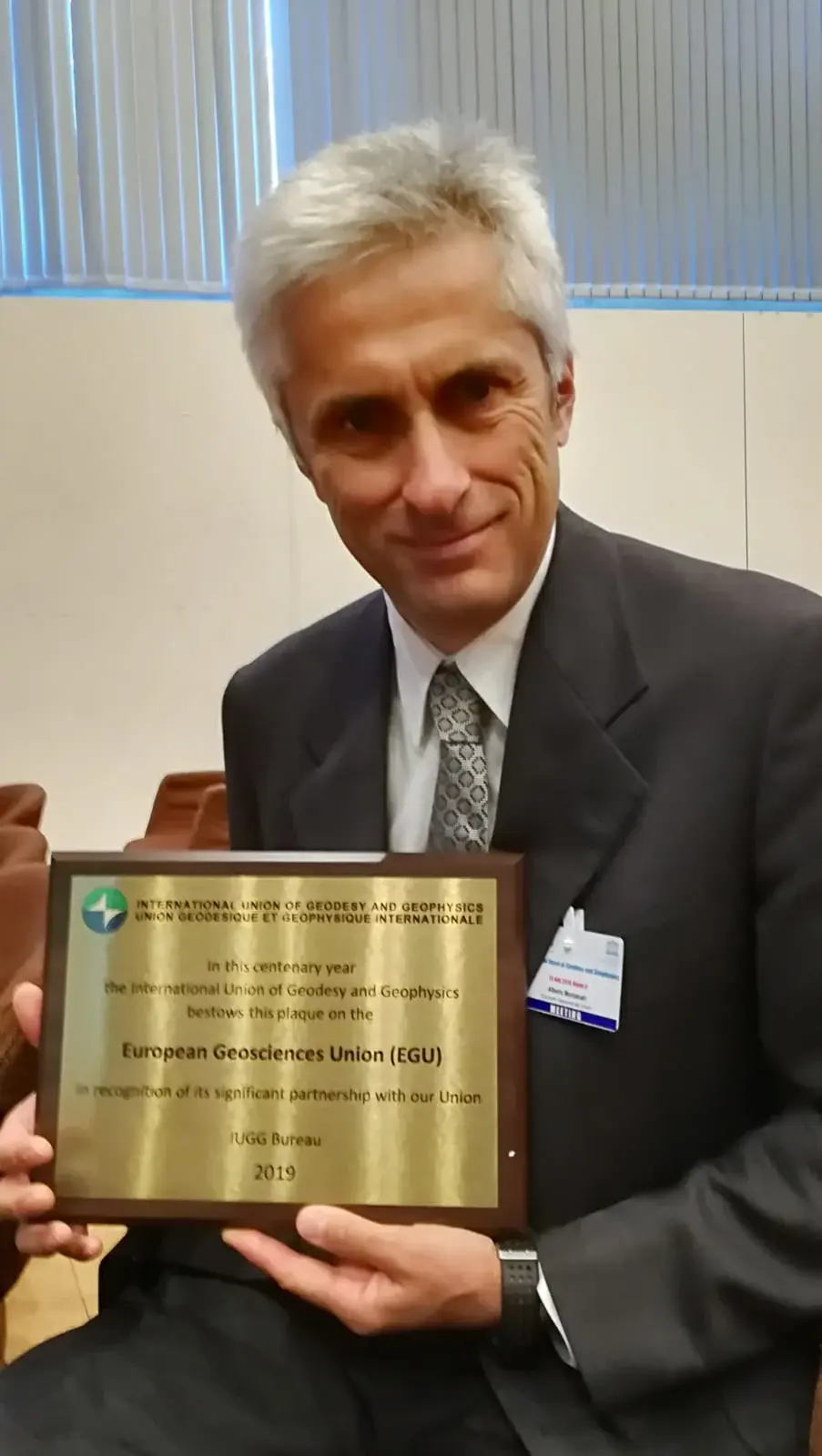 EGU President Alberto Montanari with IUGG plaque bestowed to EGU