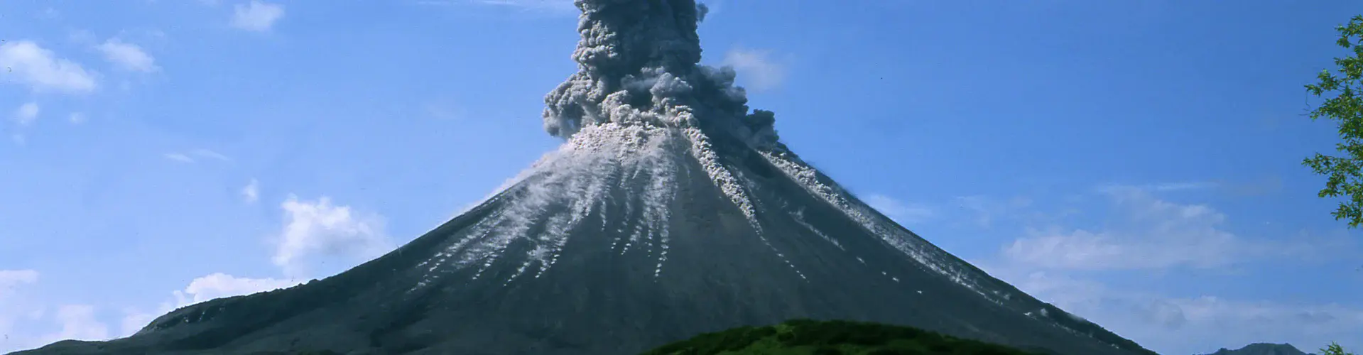 Karymsky volcano, 2004 (Credit: Alexander Belousov, distributed via imaggeo.egu.eu)
