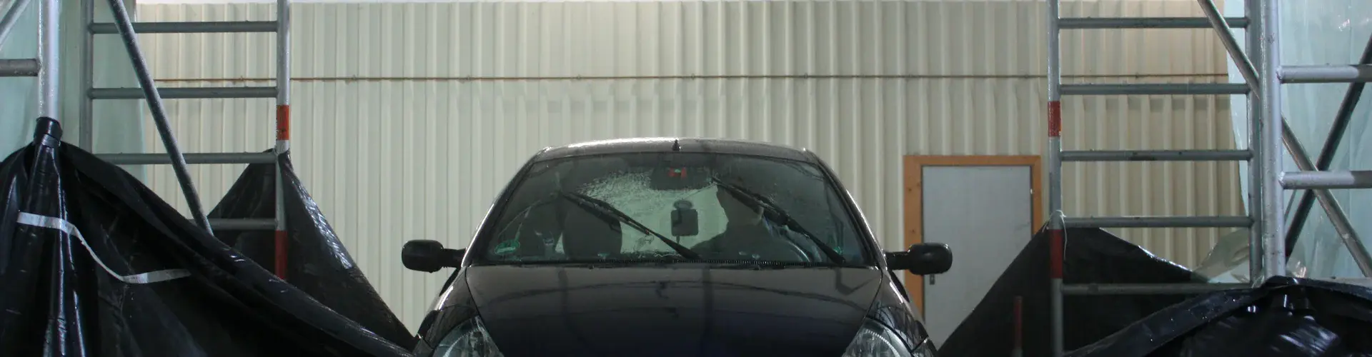 A car tested under a rain simulator (Credit: www.ikg.uni-hannover.de, Daniel Fitzner)