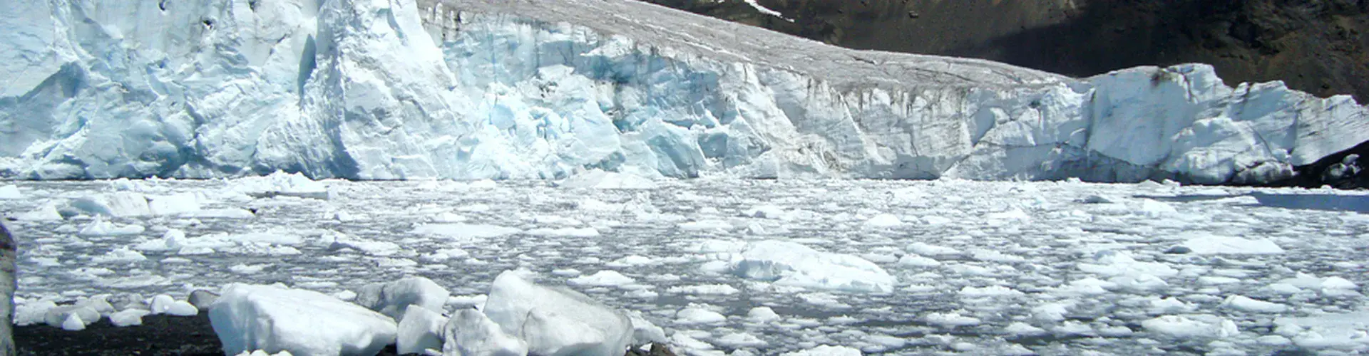 Many glaciers around the world, like the Pastoruri Glacier in Peru (pictured), are retreating due to climate change. (Credit: Edubucher/Wikimedia Commons)