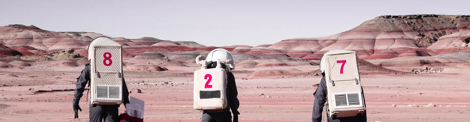 Getting ready for geological sample collection at MDRS 4250300N518300E-11-02-2019 (Credit: Maria Grulich (distributed via imaggeo.egu.eu))