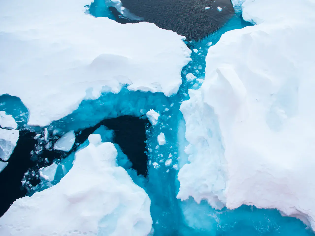 Melting summer ice (Credit: Mikhail Varentsov via Imaggeo)