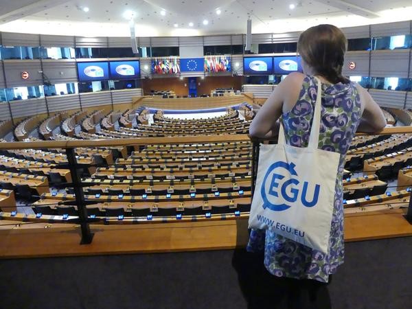 woman overlooking hemisphere chloe EGU bag 2.JPG