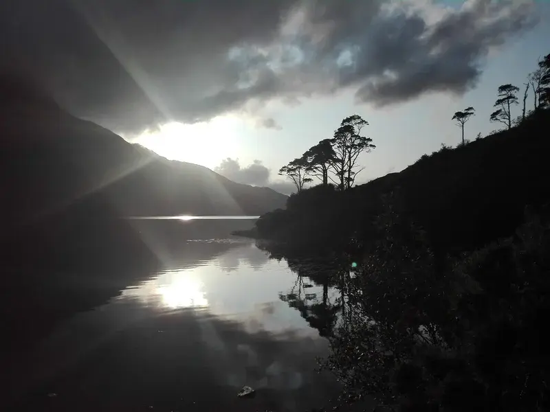 Sun peaking through the clouds at the Killary Fjord.jpg (Credit: Evelien van Dijk, via imaggeo.egu.eu)