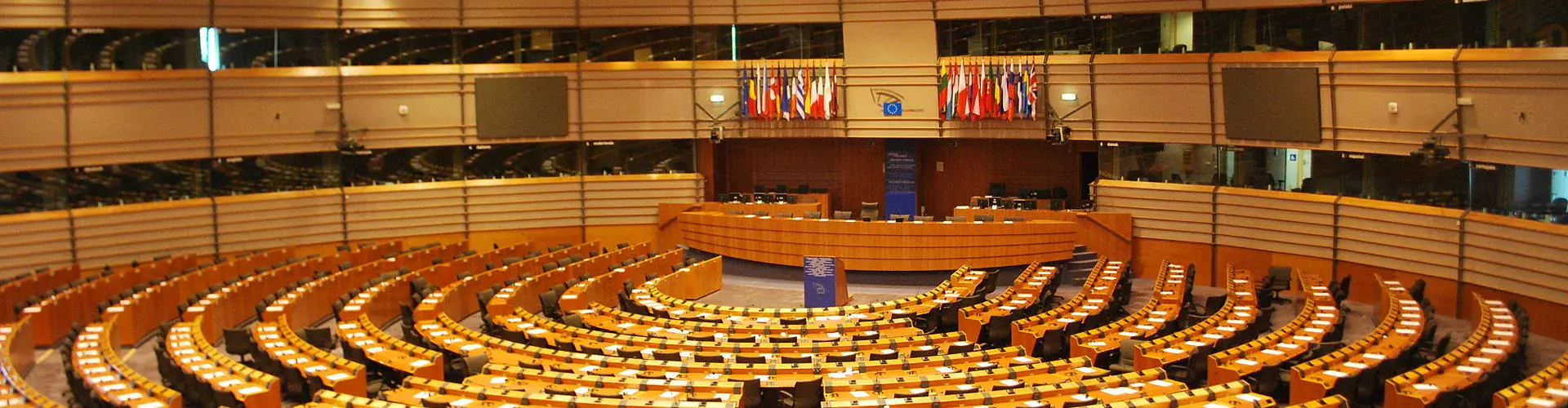 The hemicycle of the European Parliament in Brussels. (Credit: Ash Crow/Wikimedia)