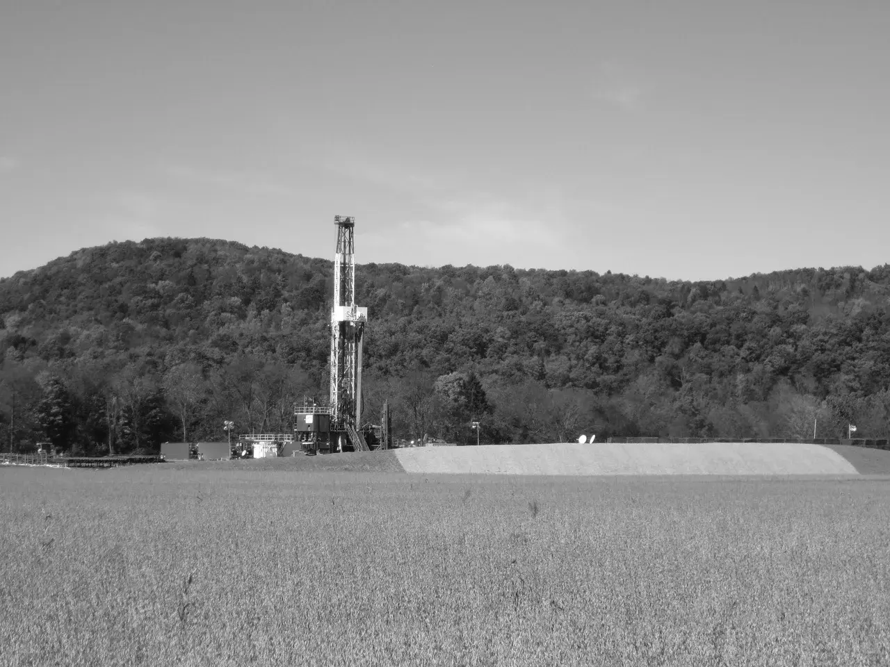 Drilling for shale gas (Credit: Ruhrfisch)