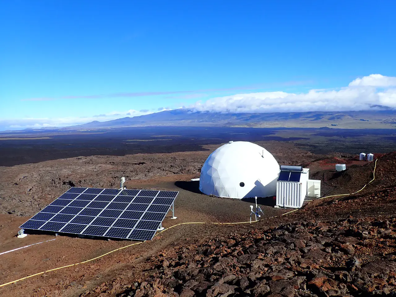 Crewmembers spend days to months in the HI-SEAS Mars/moon habitat atop Mauna Loa. (Credit: HI-SEAS)