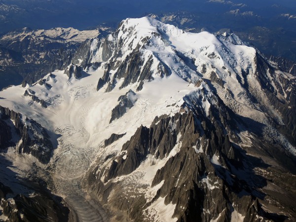Mont Blanc by Tofig Rashidov.jpg